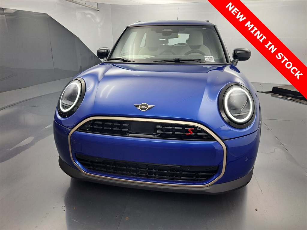 2025 Mini Cooper 2 Door Hardtop Signature photo 8