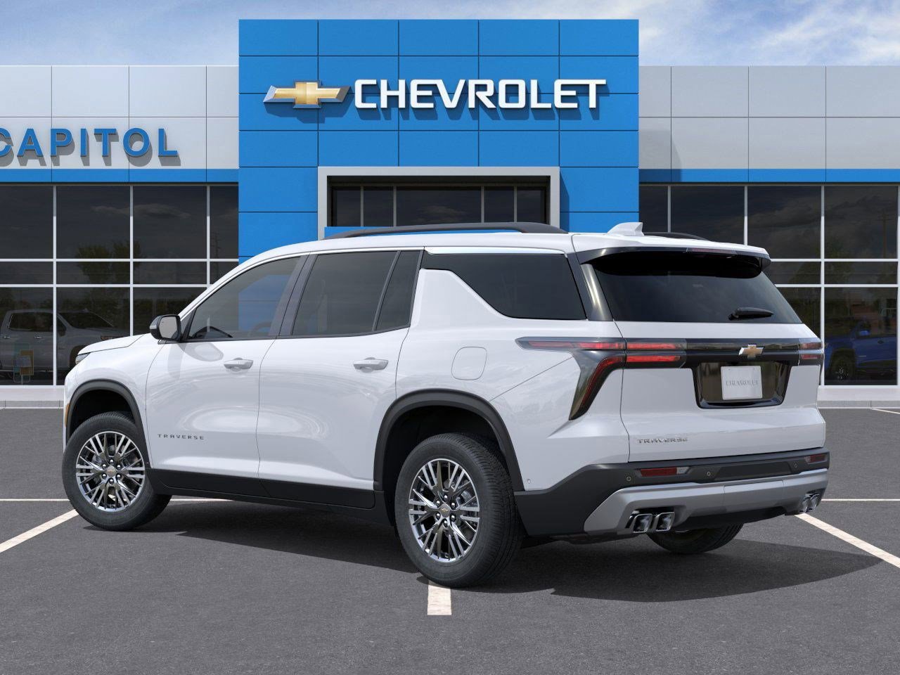 2025 Chevrolet Traverse photo 2