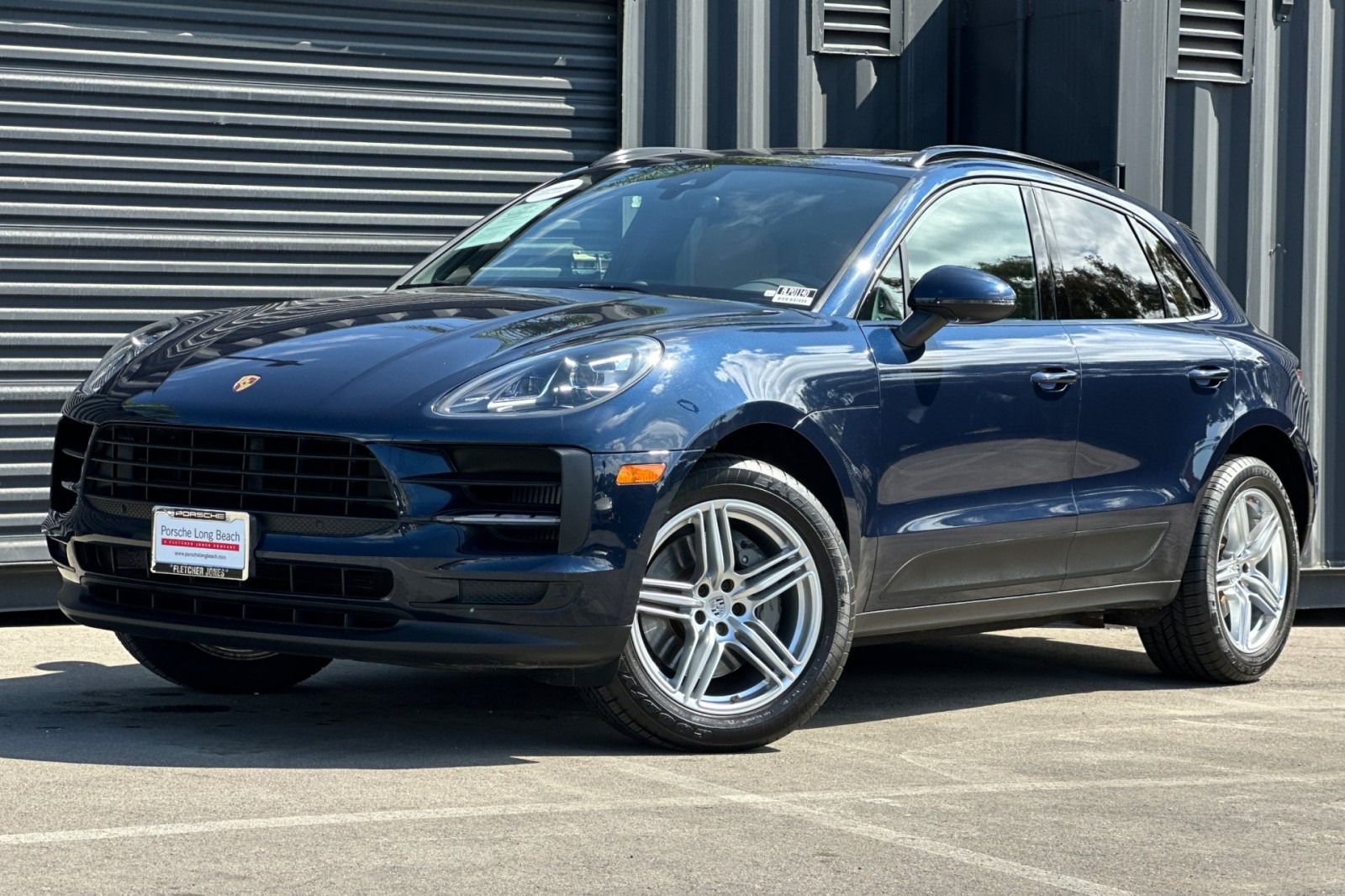 2019 Porsche Macan S photo 2