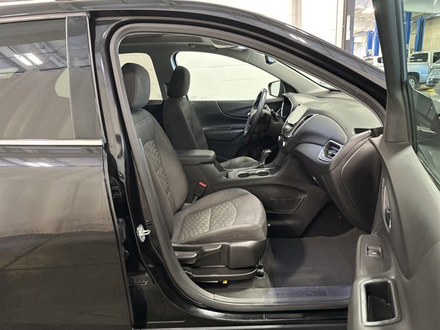 2018 Chevrolet Equinox LT photo 8