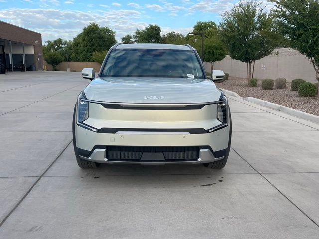 2024 Kia EV9 Wind photo 3