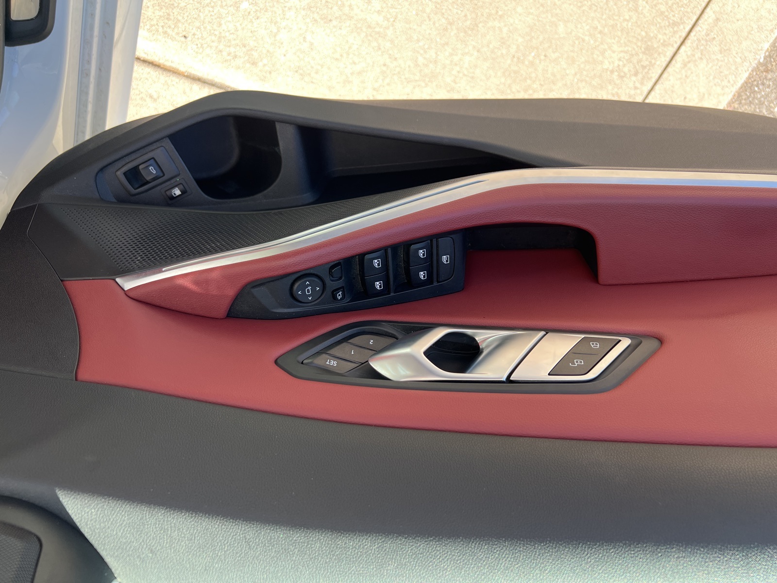 2022 Bmw 330e 3-Series photo 13