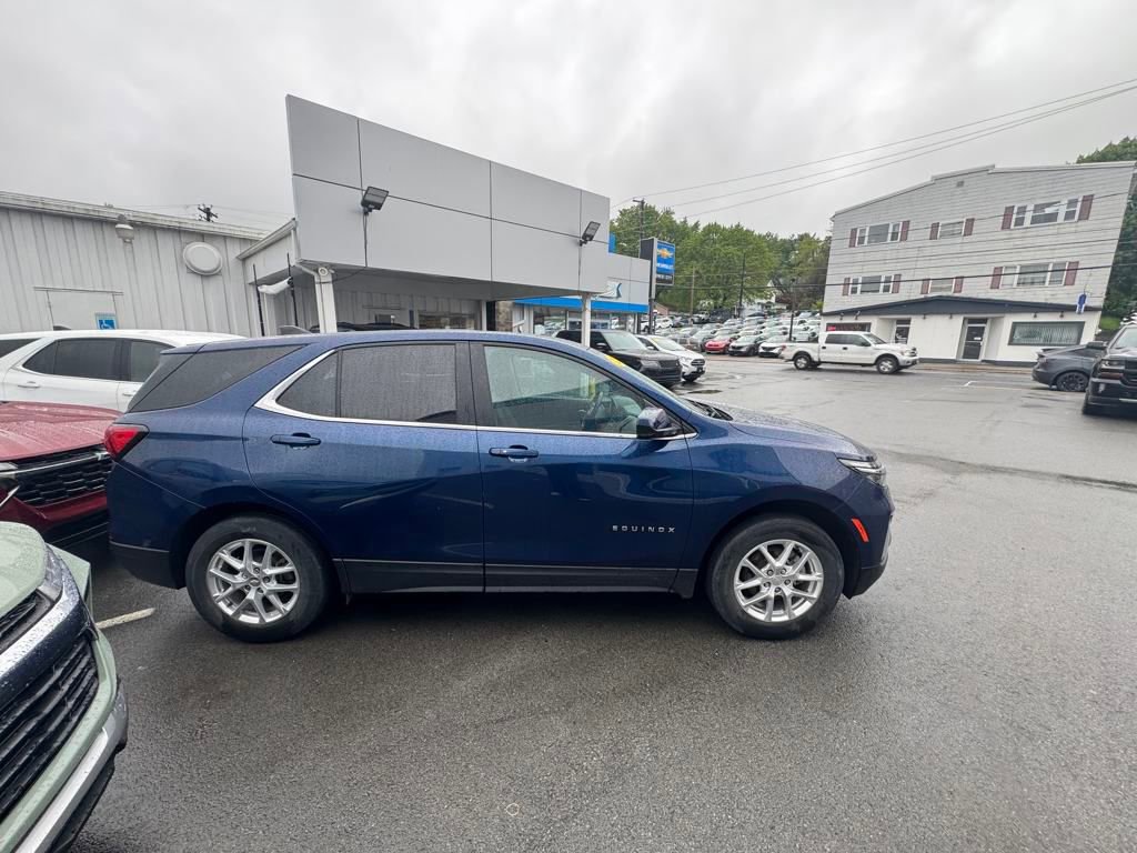2022 Chevrolet Equinox LT photo 6