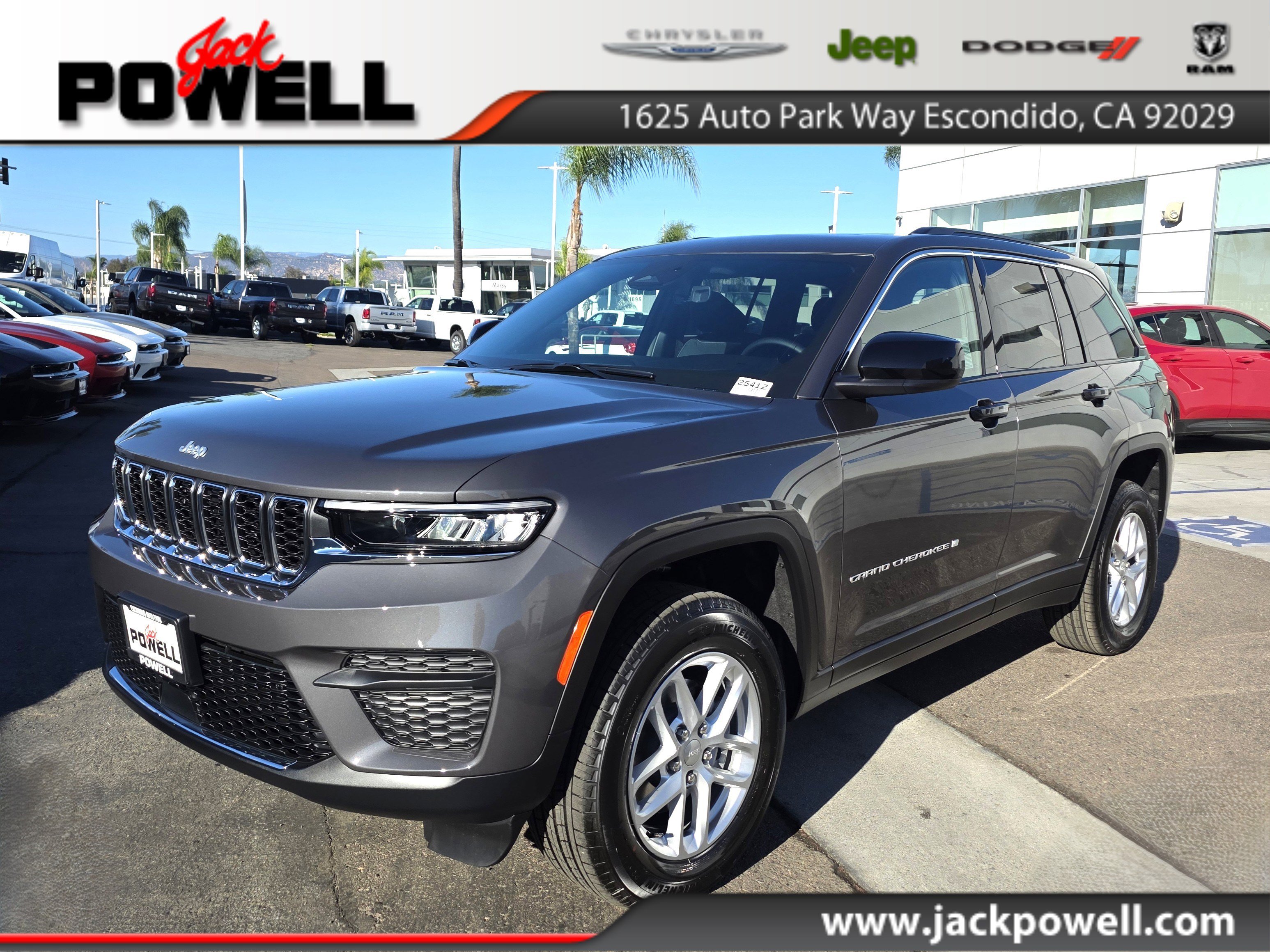 2025 Jeep Grand Cherokee Laredo's photo
