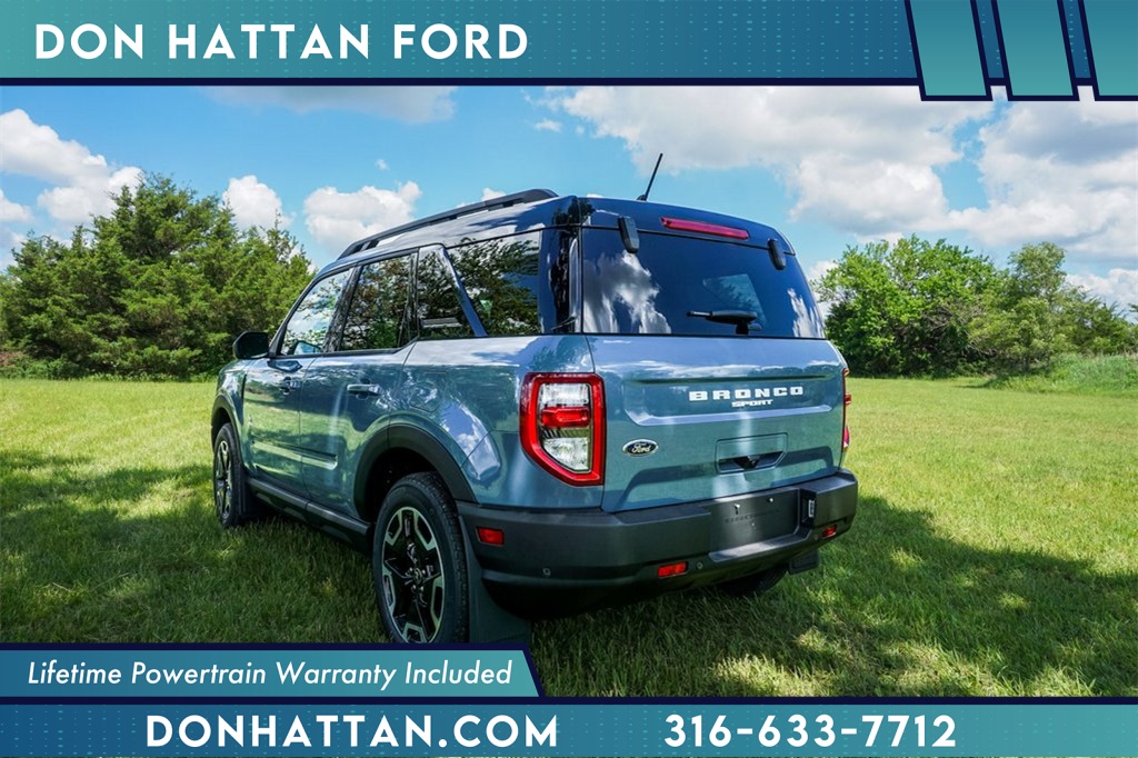 New 2024 Ford Bronco Sport Outer Banks 4D Sport Utility in Wichita 