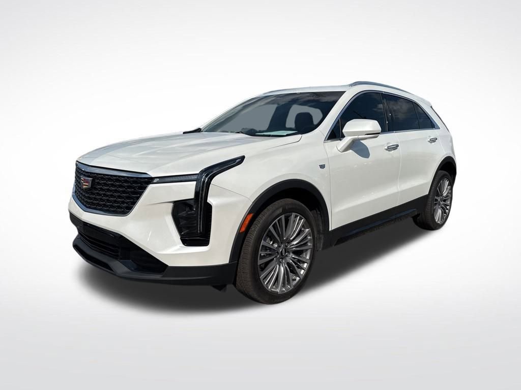 2024 Cadillac XT4 Premium Luxury photo 3