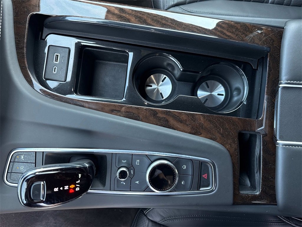 2022 Cadillac Escalade Sport Platinum photo 24