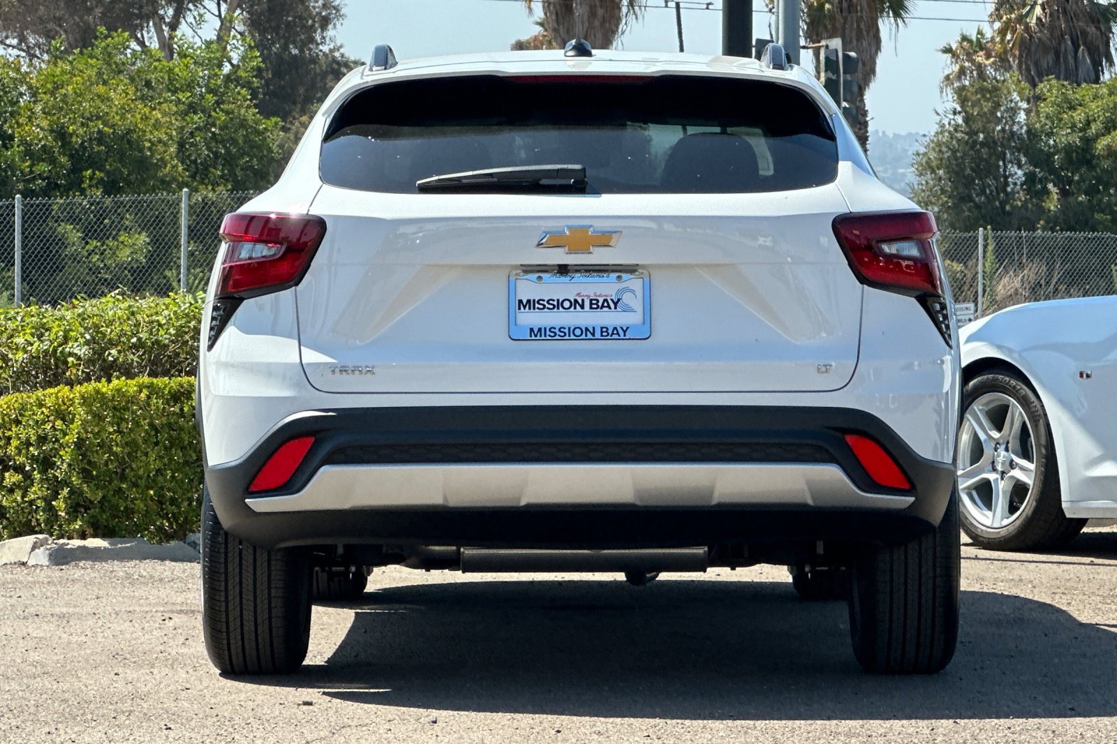 2025 Chevrolet Trax photo 4