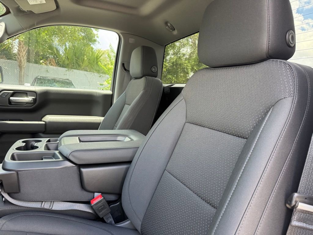 2025 Chevrolet Silverado 1500 photo 18