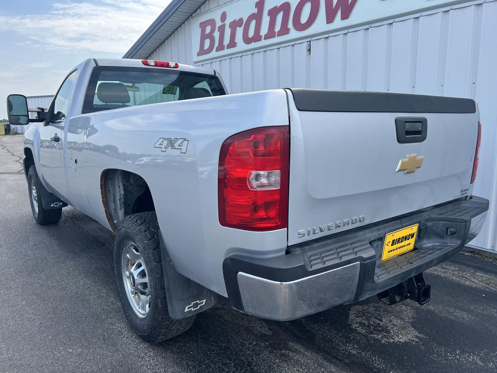 2013 Chevrolet Silverado Work Truck Base photo 9