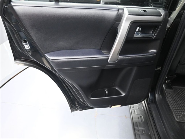 2023 Toyota 4Runner SR5 Premium photo 13