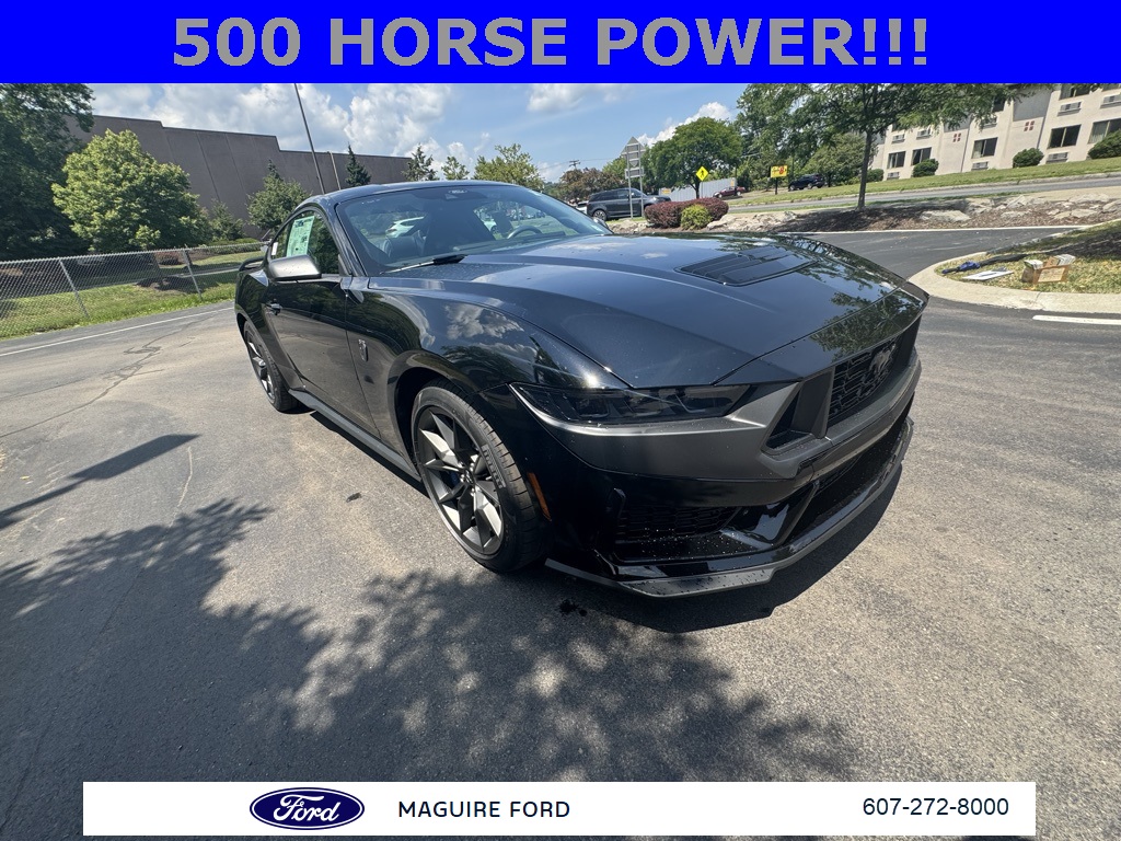 2025 Ford Mustang Dark Horse's photo