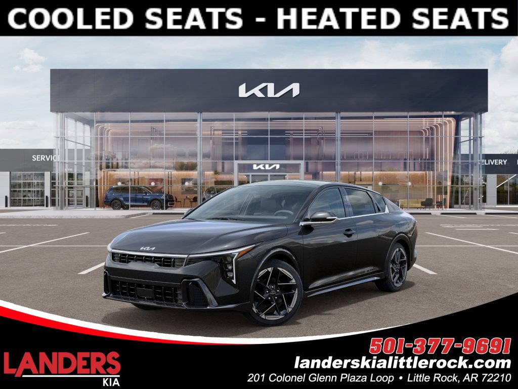 2025 Kia K4 GT-Line's photo