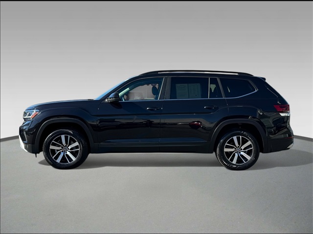 2022 Volkswagen Atlas SE photo 3