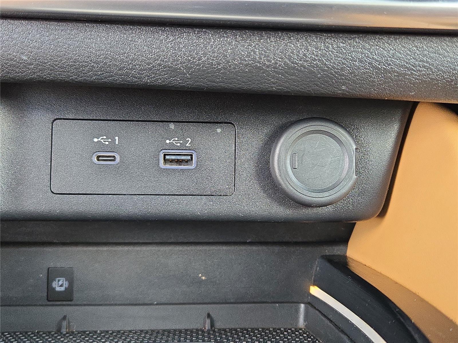 2023 Nissan Rogue Platinum photo 4