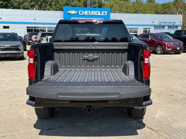 2026 Chevrolet Silverado RST photo 36