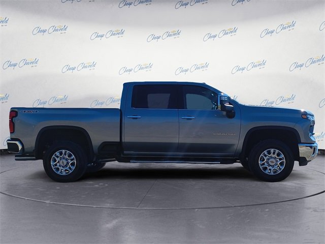 2025 Chevrolet Silverado 2500HD LTZ photo 6