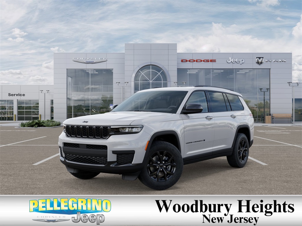 2025 Jeep Grand Cherokee L Altitude's photo