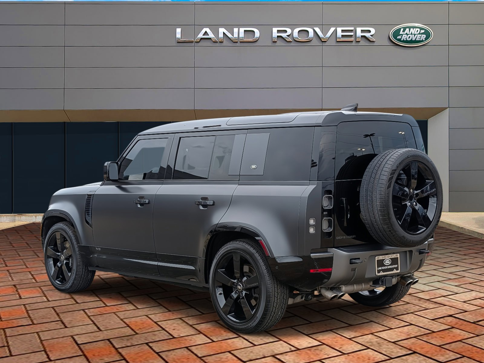 2024 Land Rover Defender Carpathian Edition photo 6