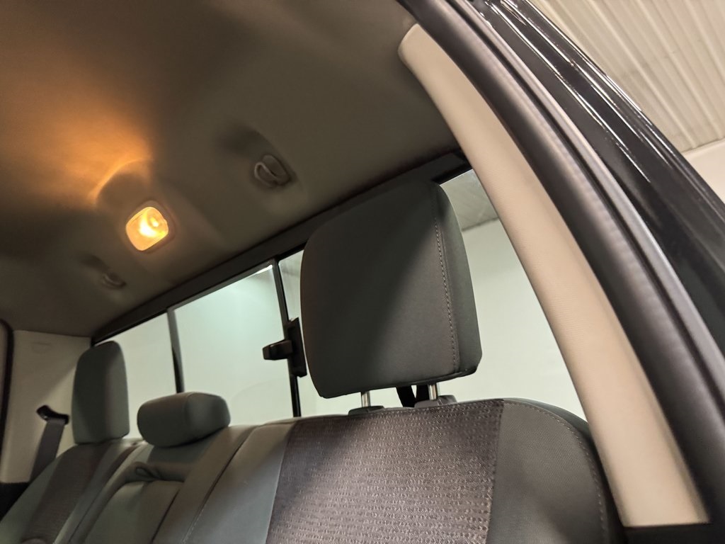 2019 Ram 1500 Classic SLT photo 46