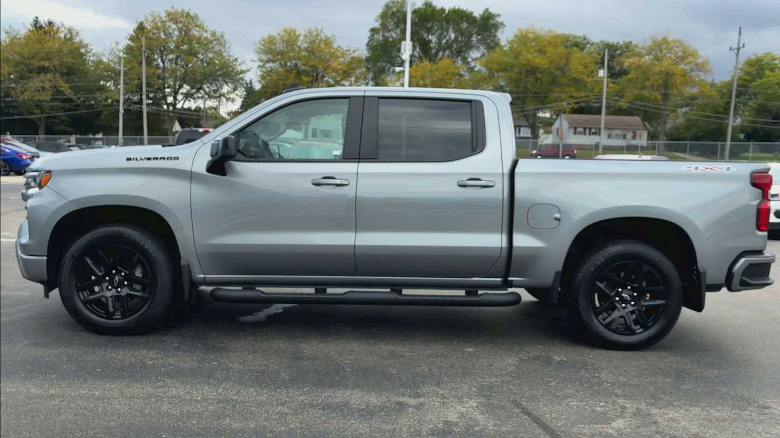 2023 Chevrolet Silverado 1500 RST photo 5