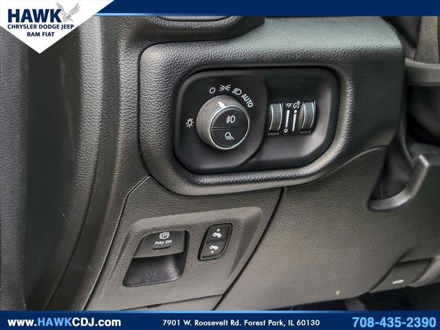 2019 RAM 1500 - Image 15