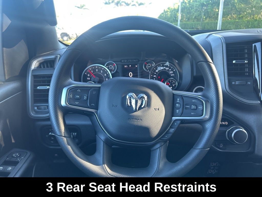 2025 Ram 1500 Tradesman photo 21