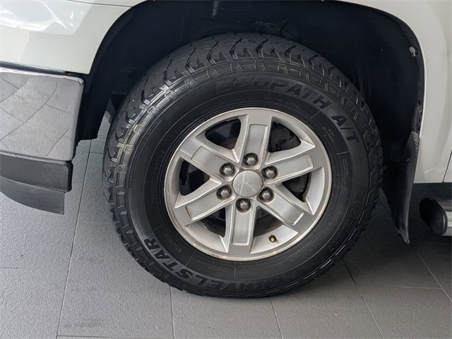2011 Gmc Sierra 1500 SLE photo 5