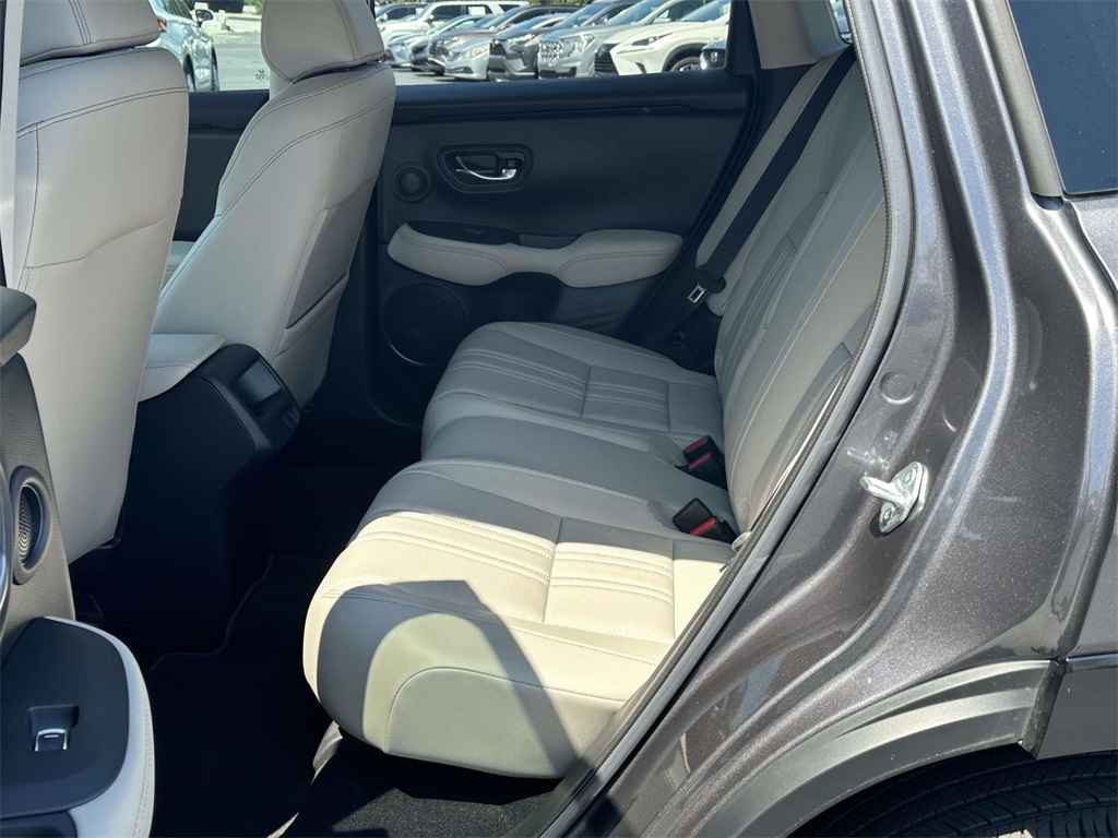 2024 Honda HR-V EX-L photo 9