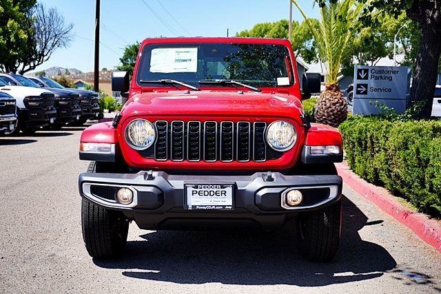 New 2025 Firecracker Red Clear-Coat Exterior Paint Jeep Sport S image 5