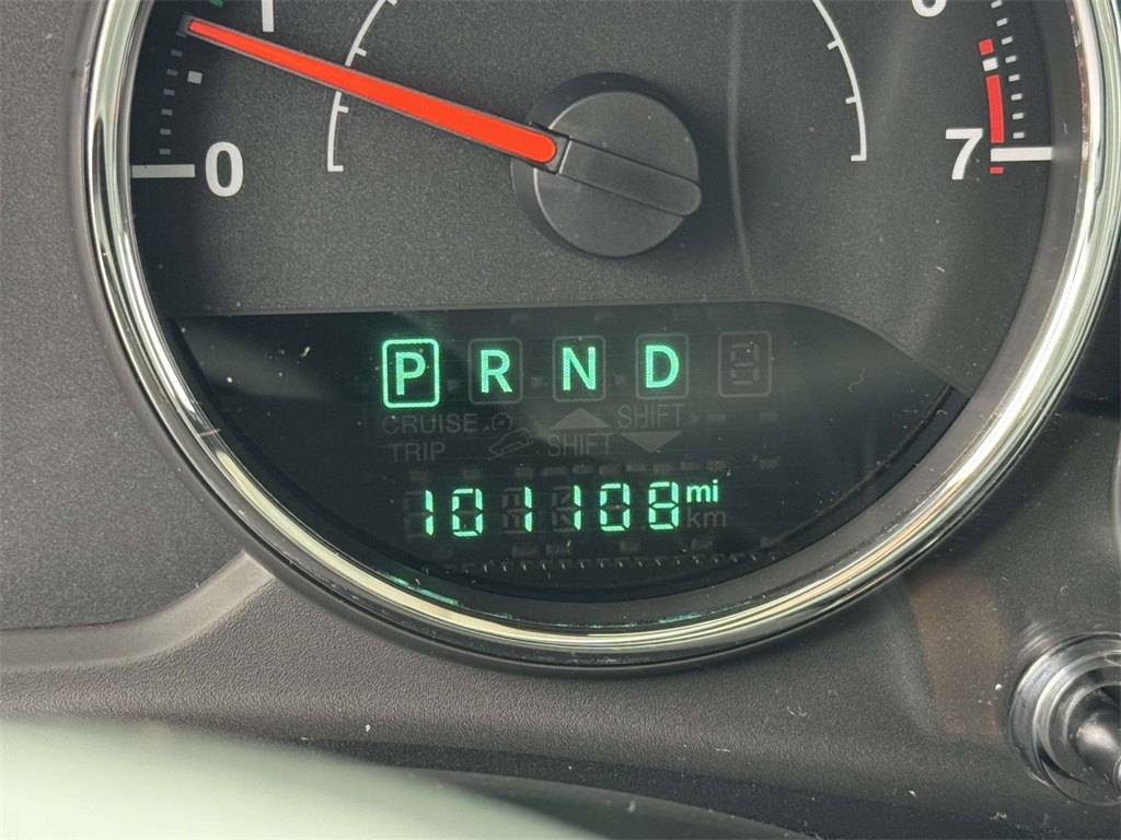 2015 Jeep Wrangler Sahara Altitude photo 22