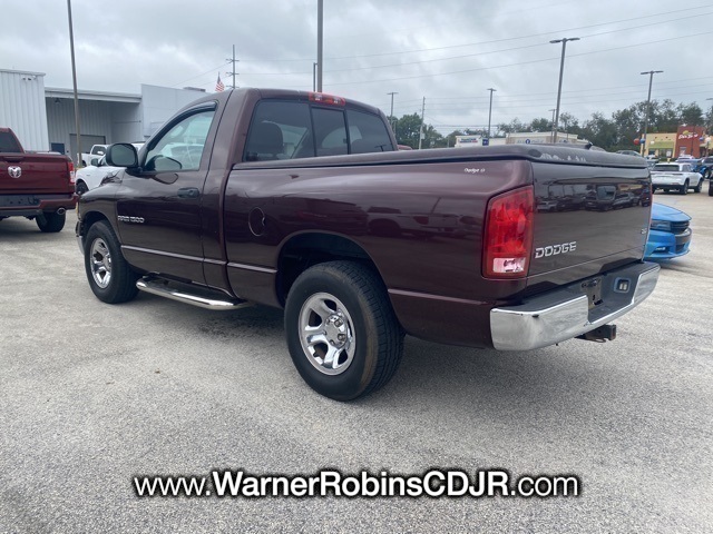 2004 Dodge Ram SLT photo 3