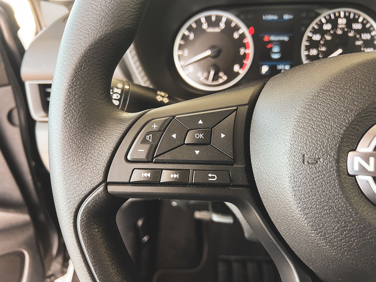 2025 Nissan Sentra S photo 20