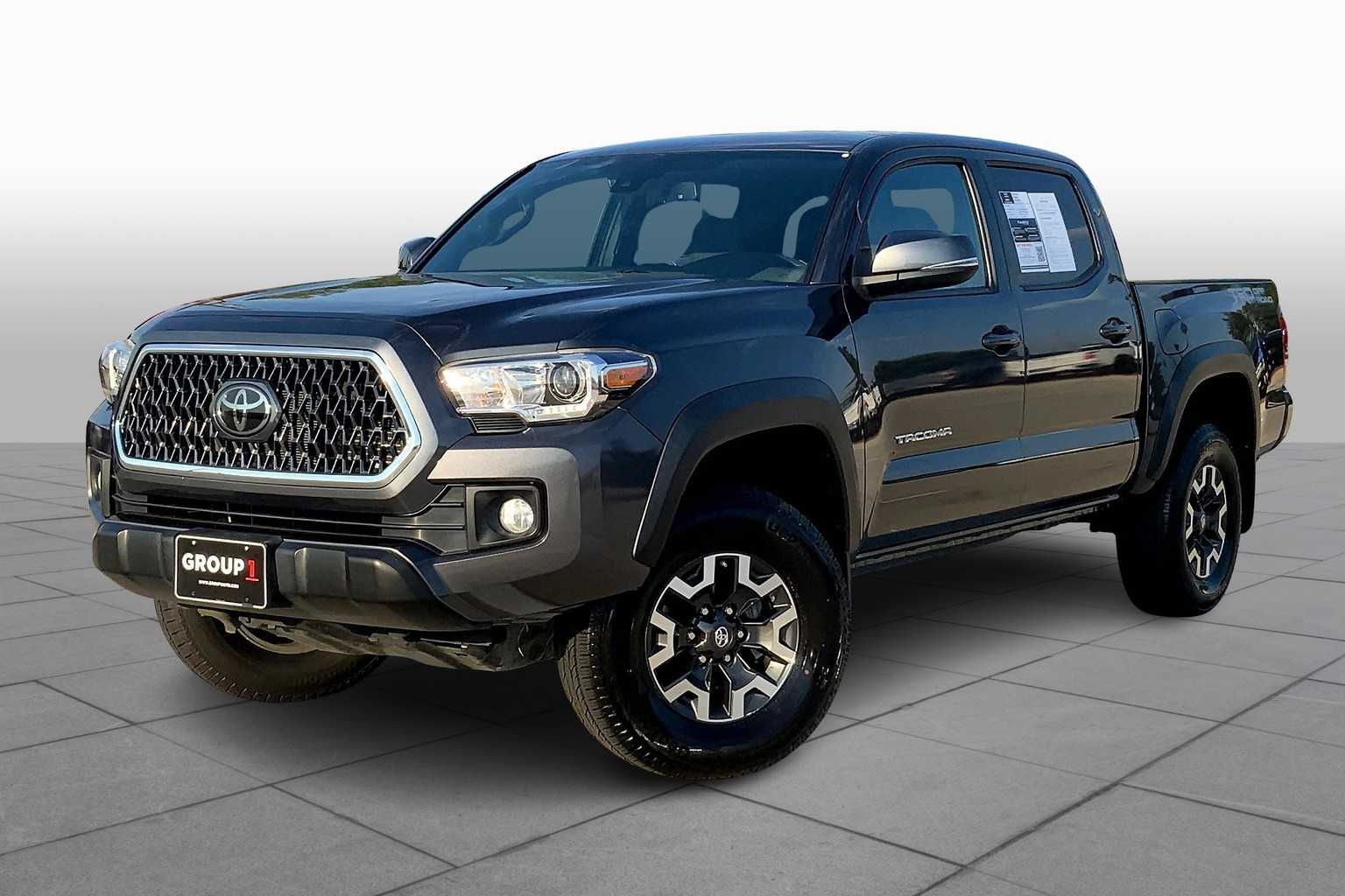 2019 Toyota Tacoma TRD photo 2