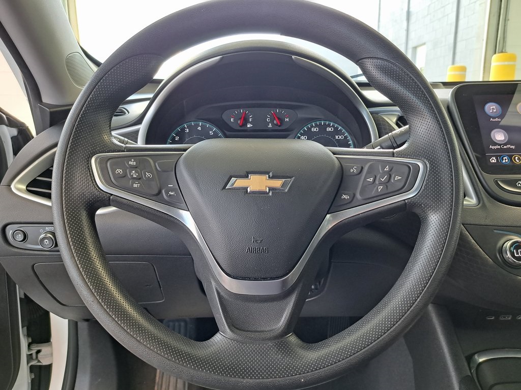 2023 Chevrolet Malibu 1LT photo 10