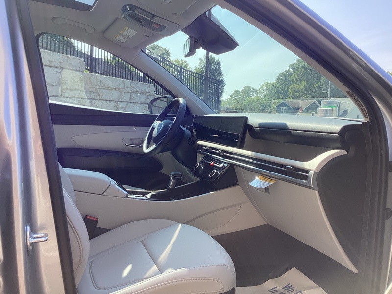 2025 Hyundai Tucson SEL Convenience photo 18