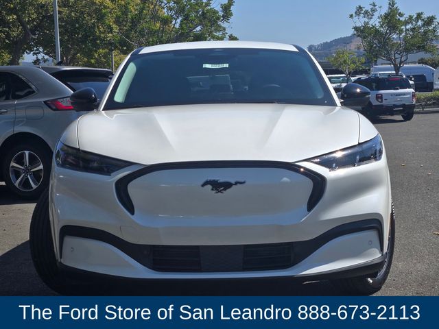 2025 Ford Mustang Mach-E Premium photo 4