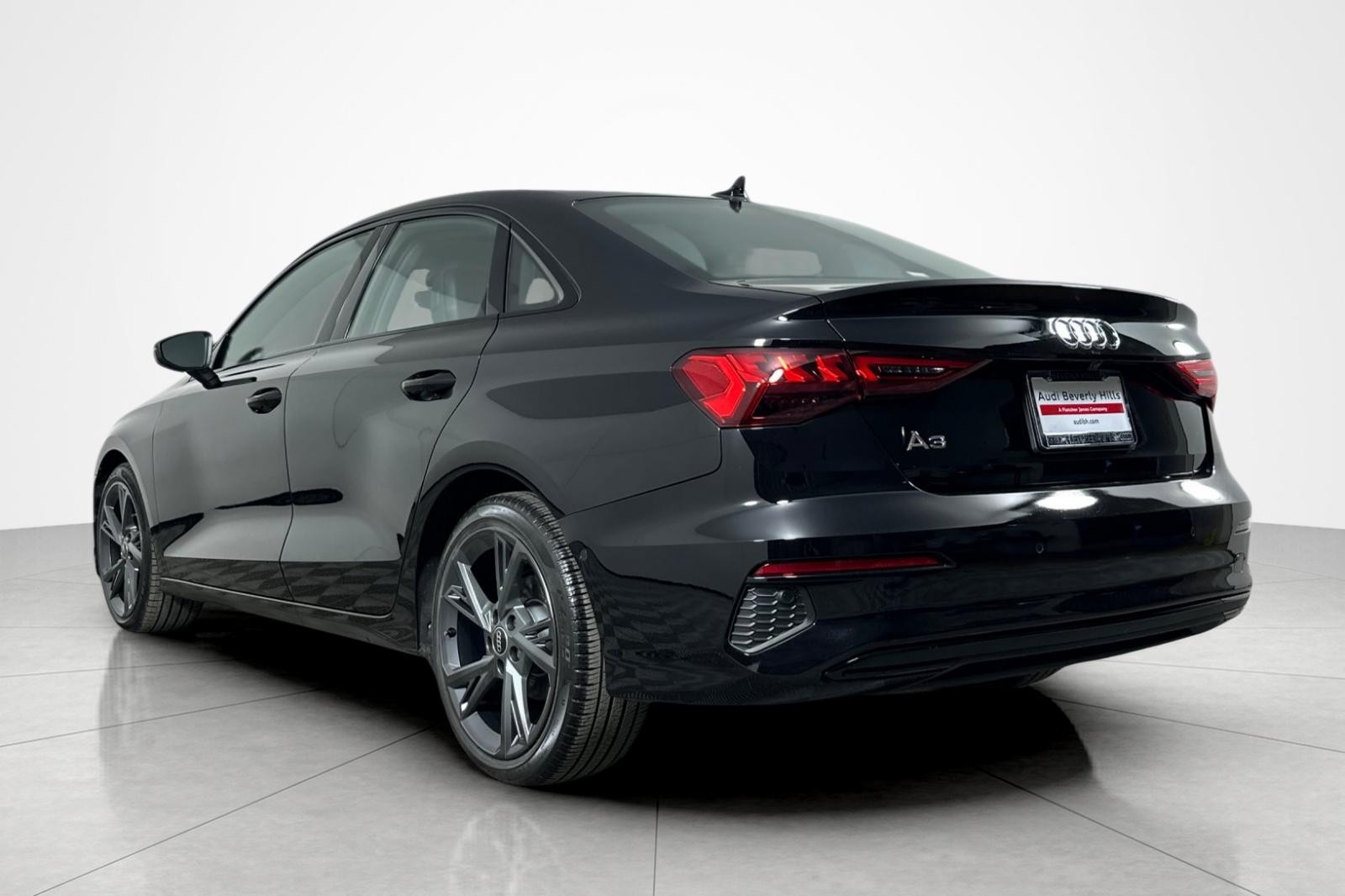 2024 Audi A3 Premium 40 TFSI photo 2