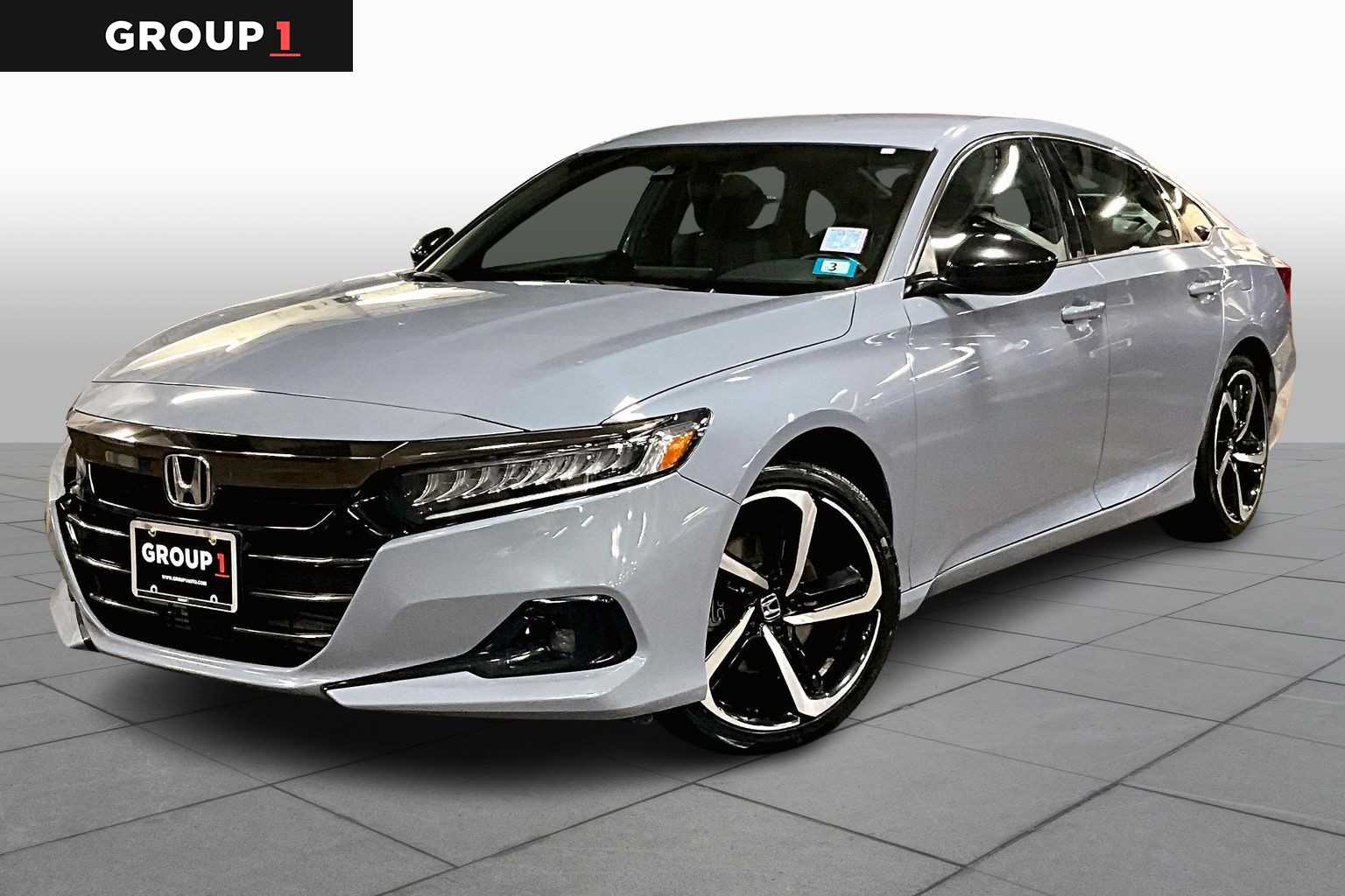 2022 Honda Accord Sport's photo
