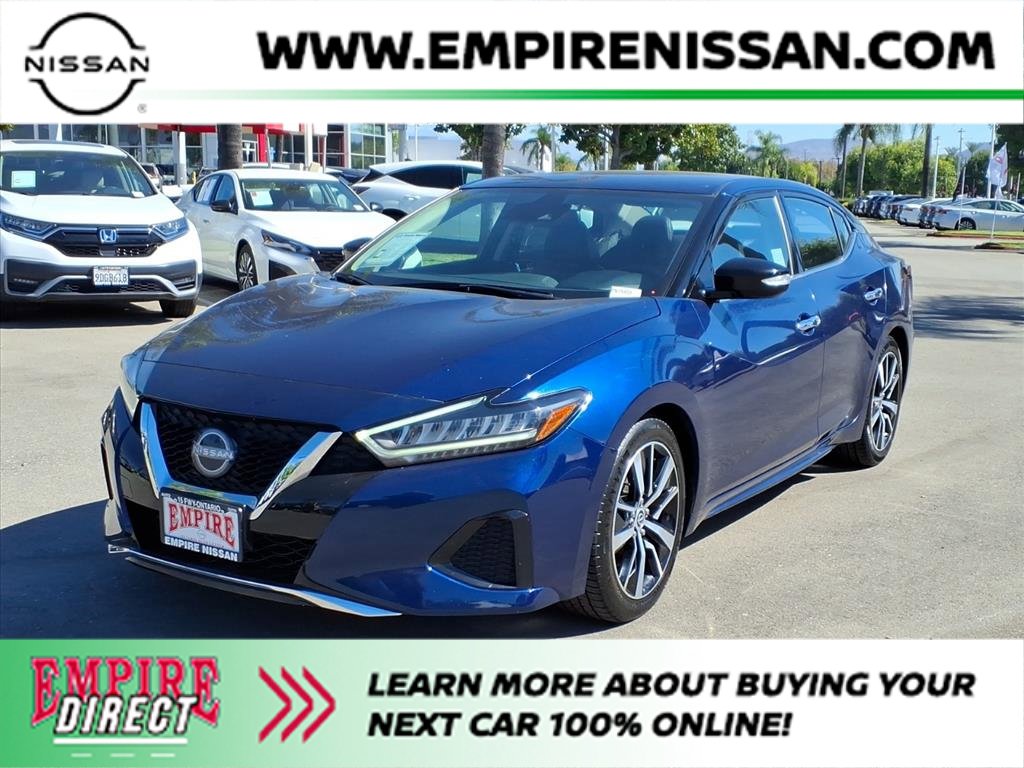 2023 Nissan Maxima SV's photo