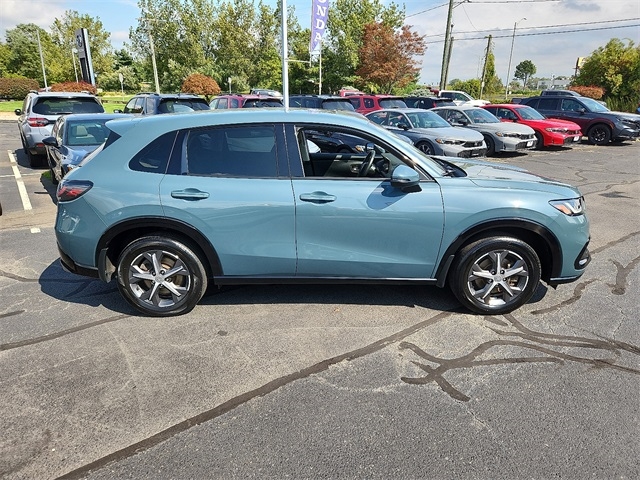 2024 Honda HR-V EX-L photo 7