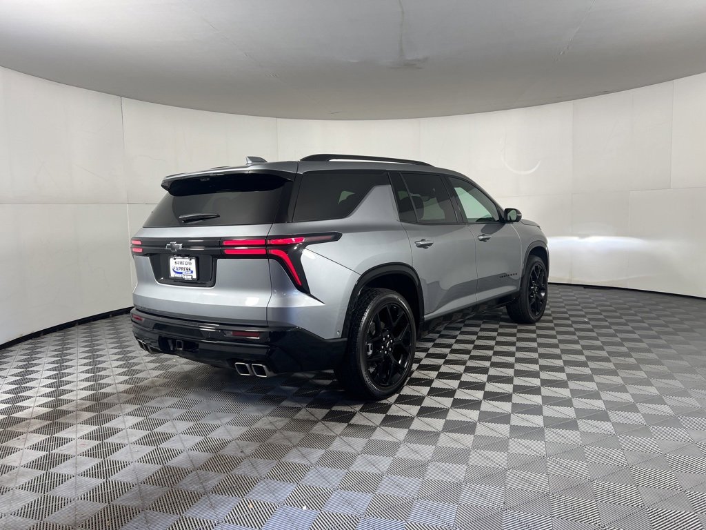 2024 Chevrolet Traverse RS photo 11
