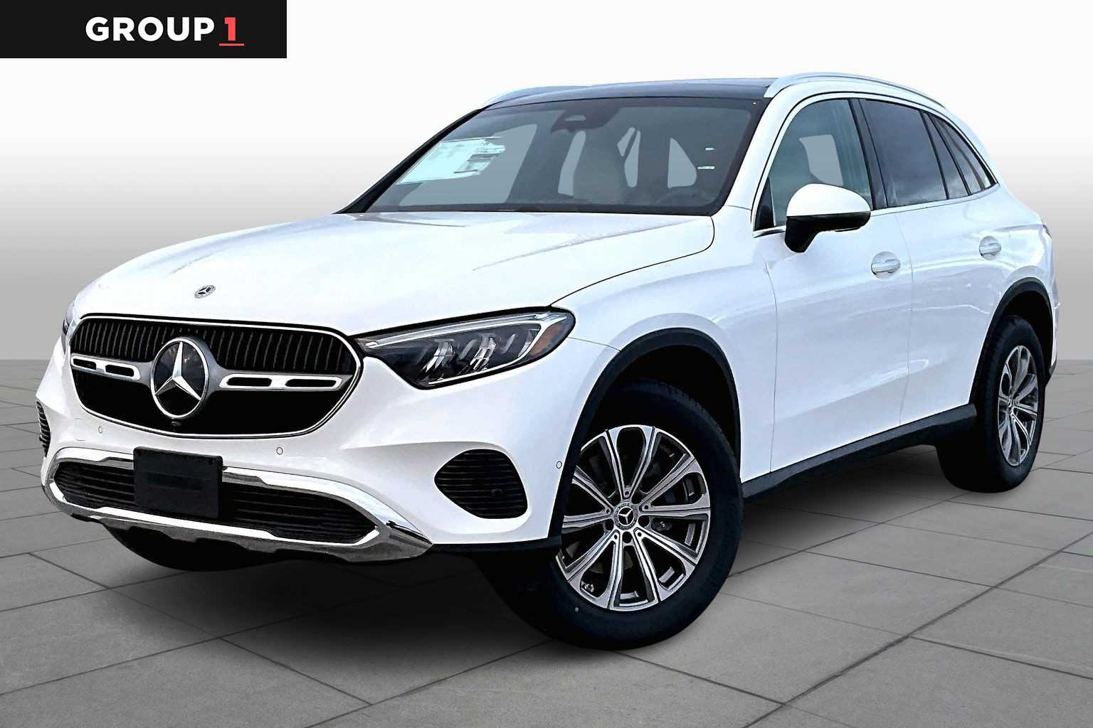 2026 Mercedes-Benz GLC Base's photo