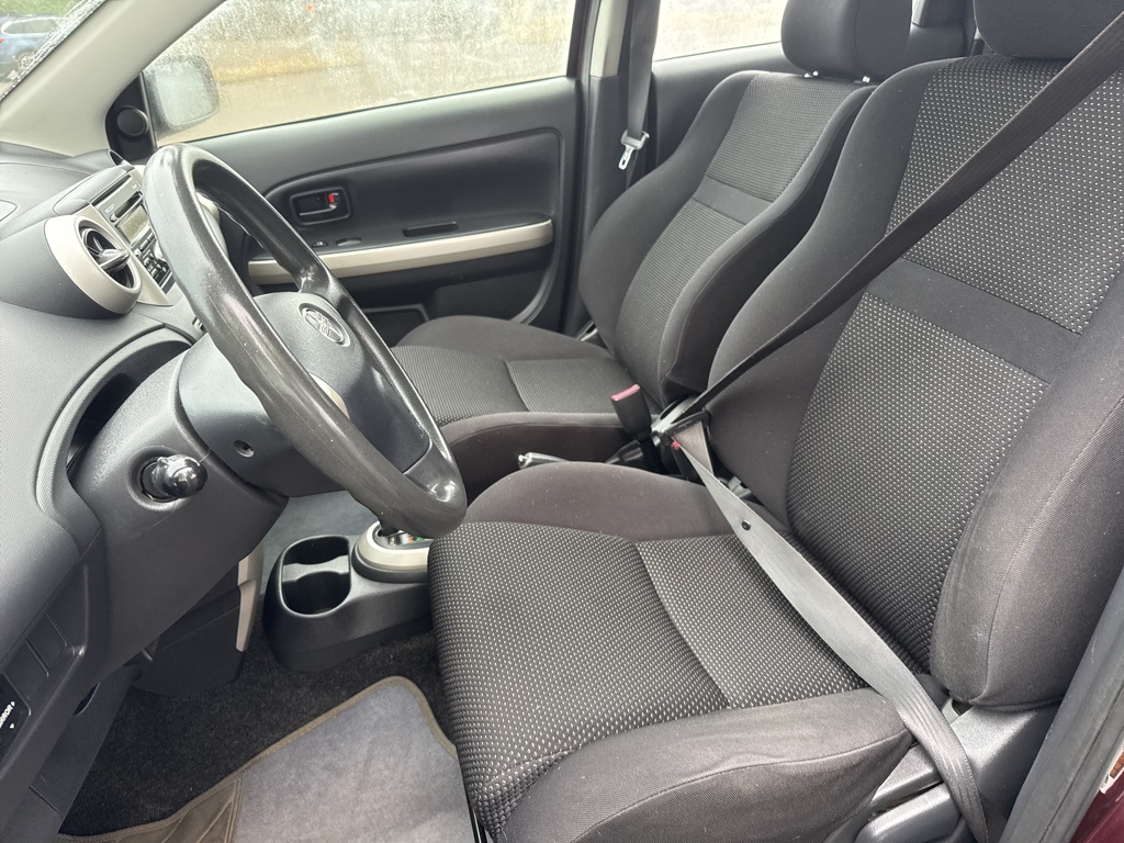 2005 Scion xA Base photo 14