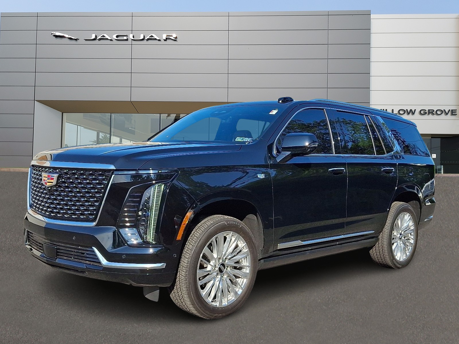 2025 Cadillac Escalade Premium Luxury's photo