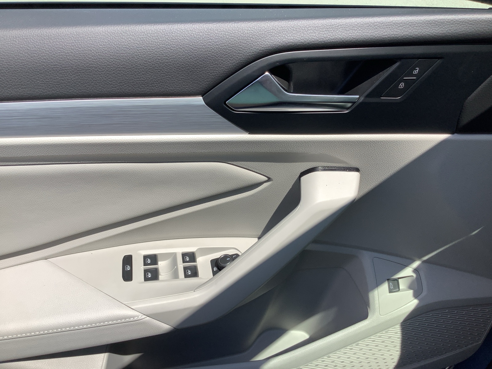 2025 Volkswagen Jetta S photo 24