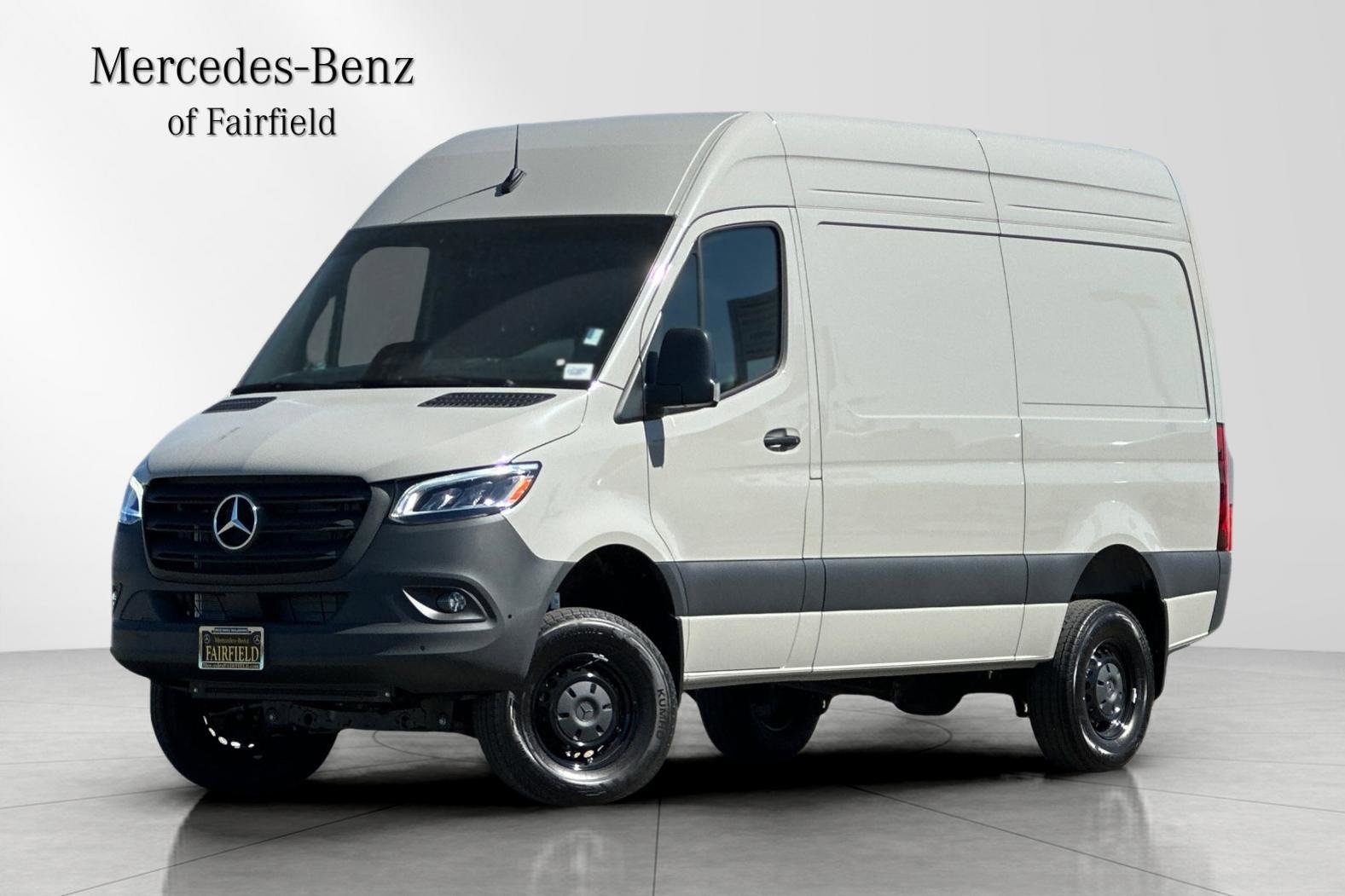 2025 Mercedes-Benz Sprinter Cargo Van Base's photo