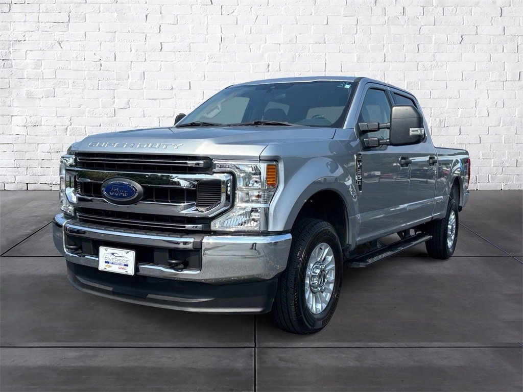 2022 Ford F-250 XLT photo 2
