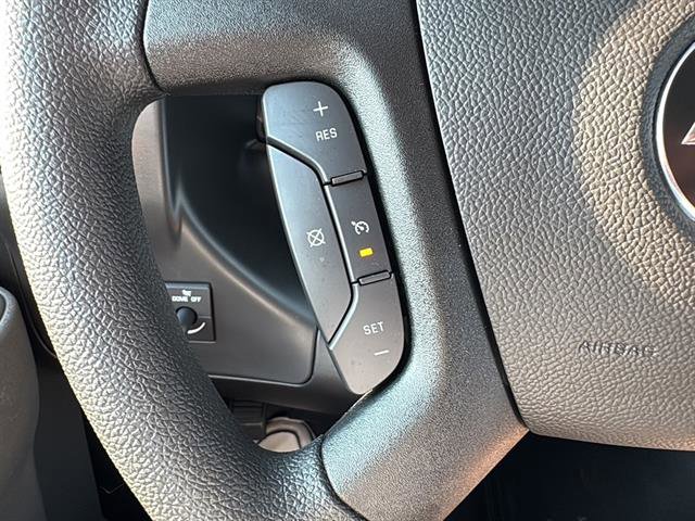 2025 Chevrolet Express Cargo 2500 photo 13