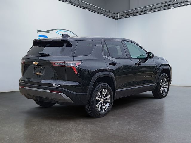 2026 Chevrolet Equinox photo 3